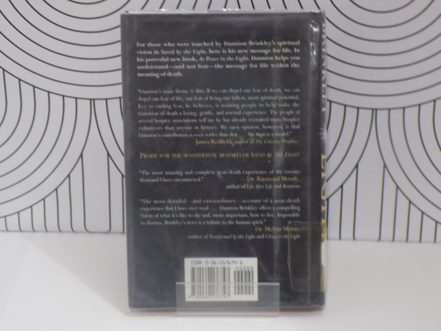 At Peace in the Light: The Further Adventures of a Reluctant Psychic Who Reveals the Secret of Your Spiritual Powers