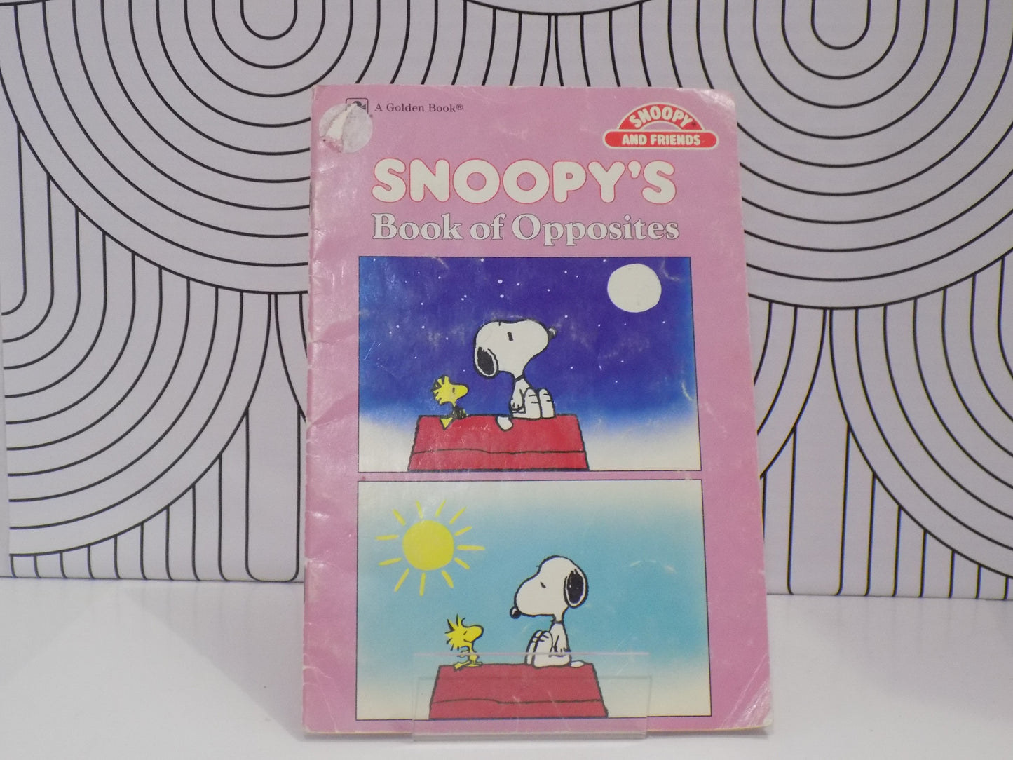 Snoopy's Book Of Opposites