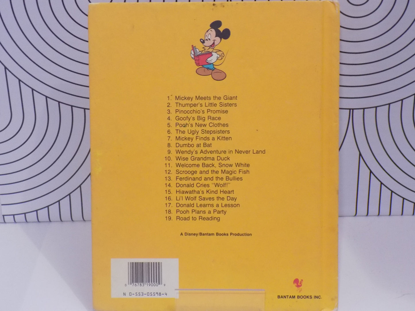 Walt Disney Road to Reading