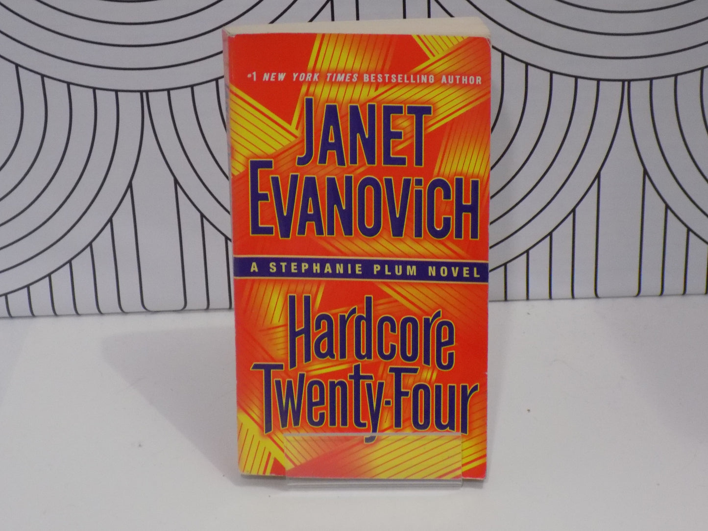 Hardcore Twenty-Four - Paperback