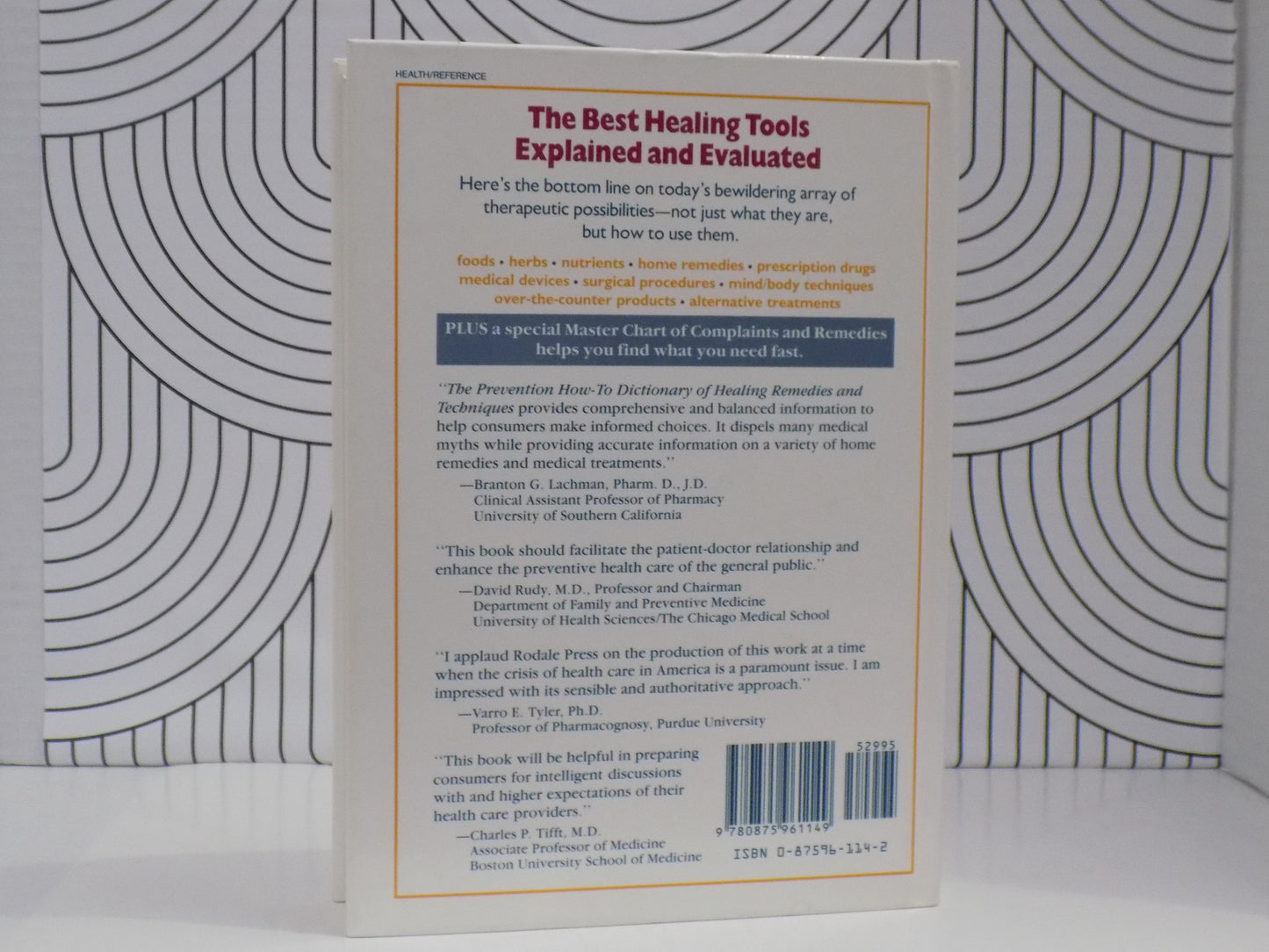 The Prevention How-To Dictionary of Healing Remedies and Techniques: From Acupressure and Aspirin to Yoga and Yogurt : Over 350 Curative Options